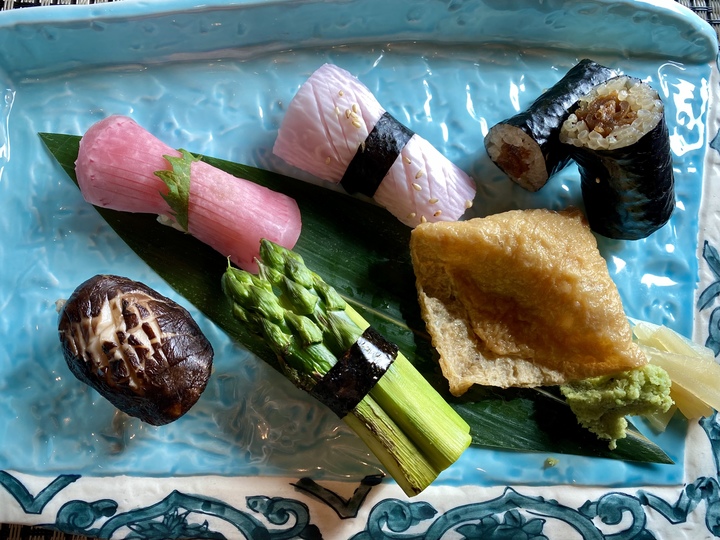 Vegan sushi